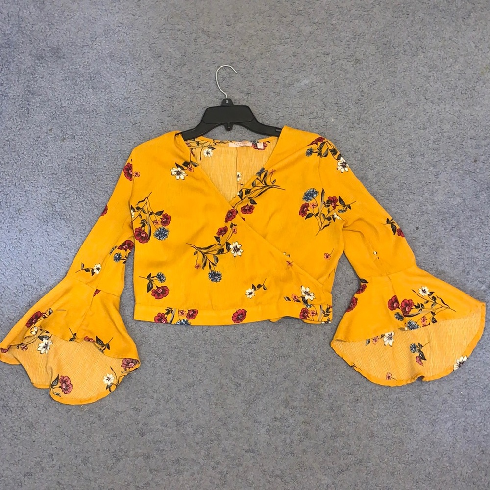 Yellow flower top